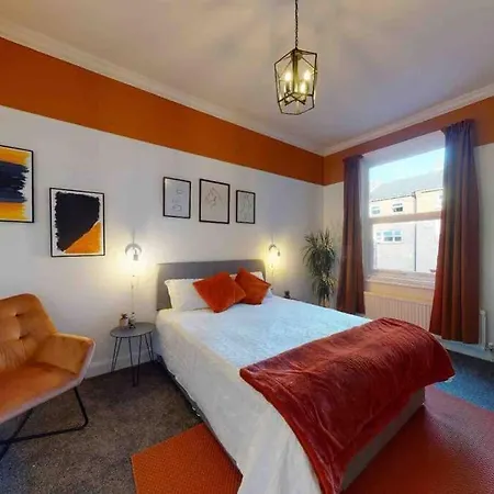 No.10 Seaside - 1st & 2nd Floor