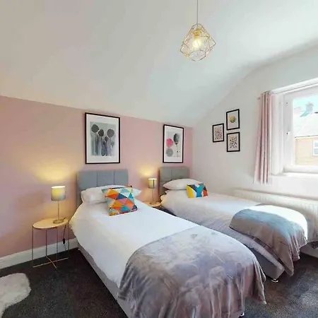 No.10 Seaside - 1st & 2nd Floor Appartamento *