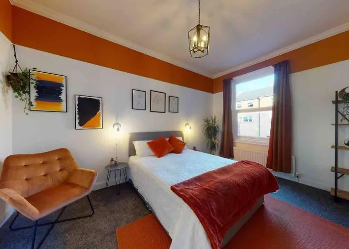 No.10 Seaside - 1st & 2nd Floor